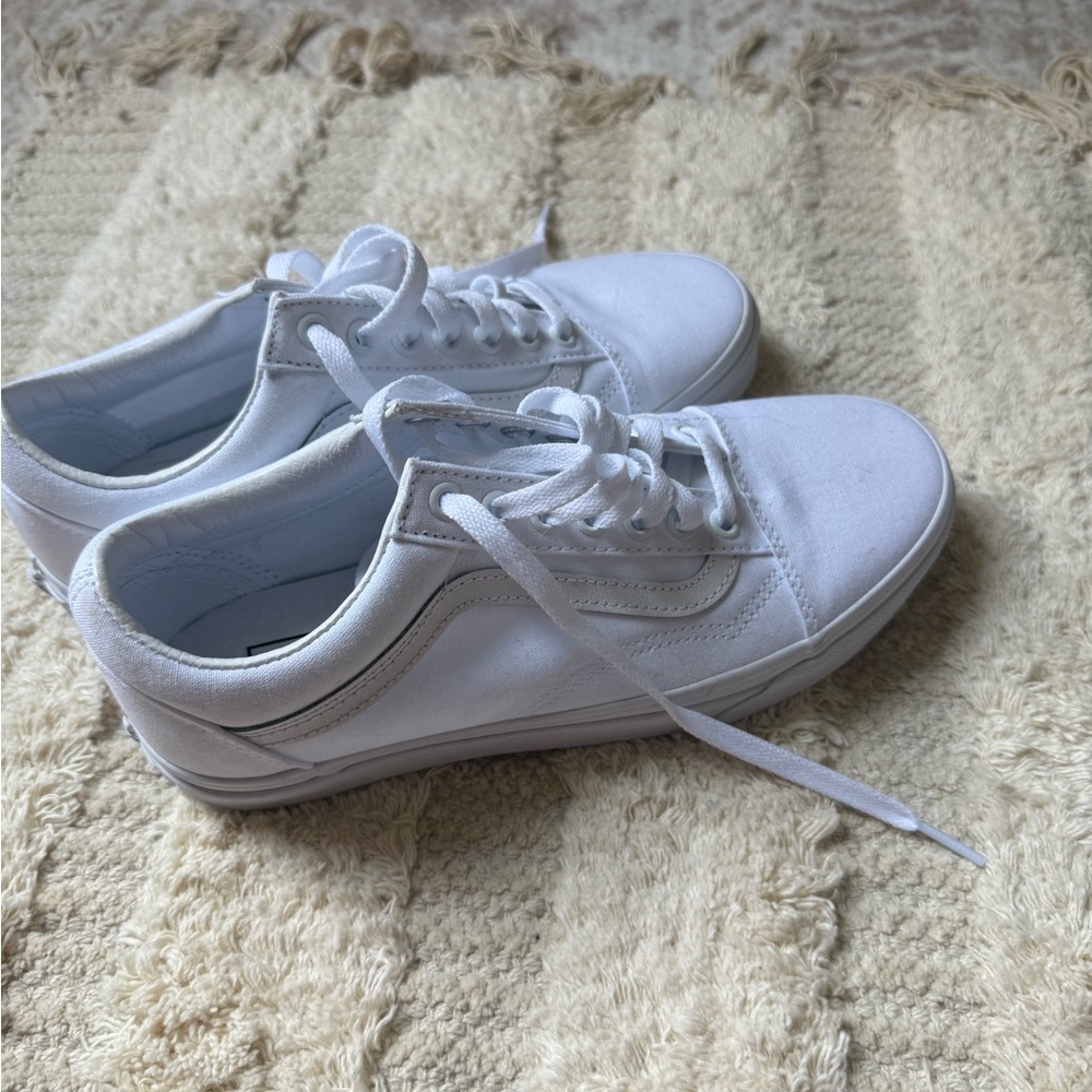 Vans Old Skool White Women's Sneakers